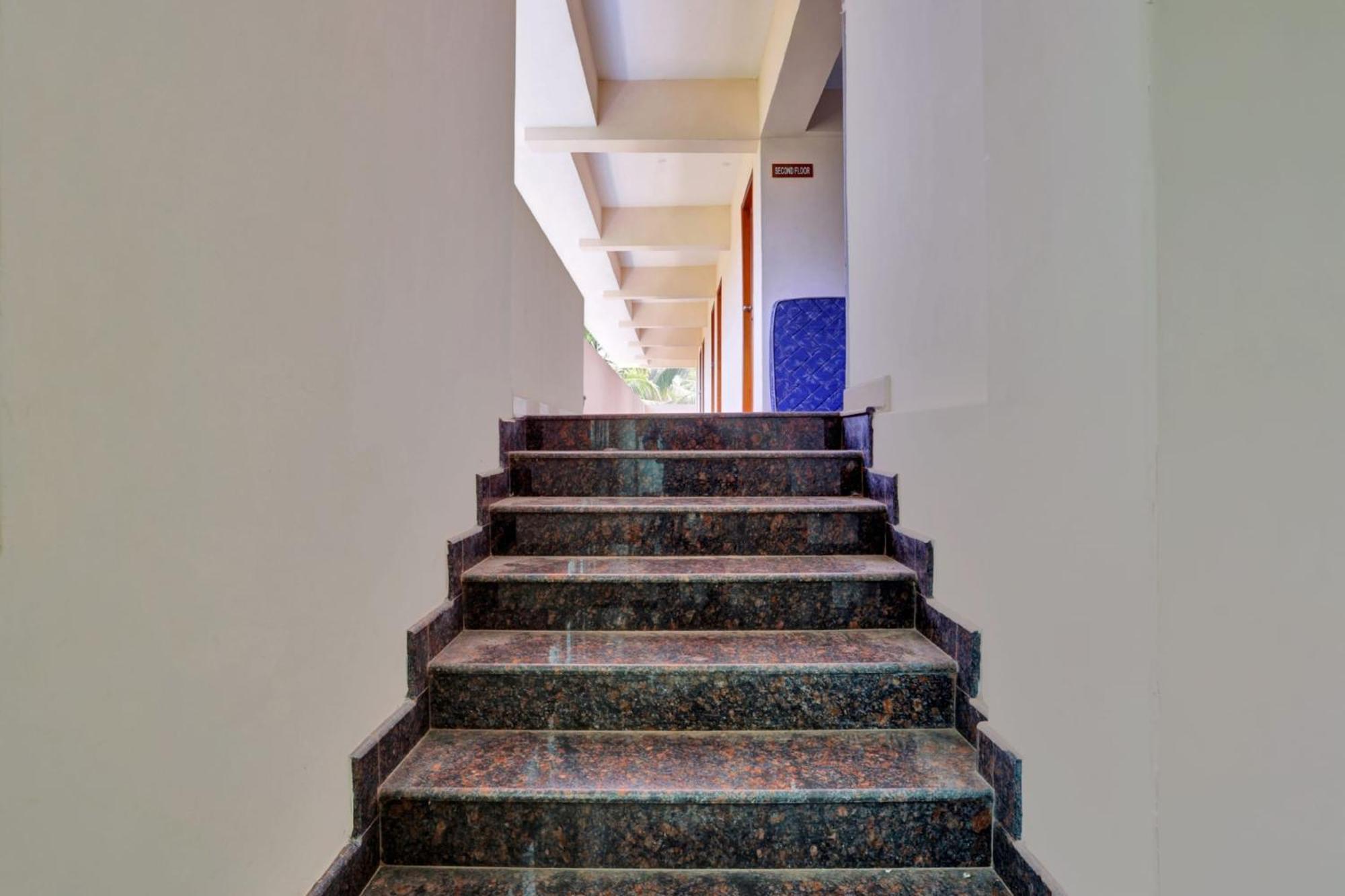 Hotel O Family Castle Inn Collection O Thiruvananthapuram Kültér fotó