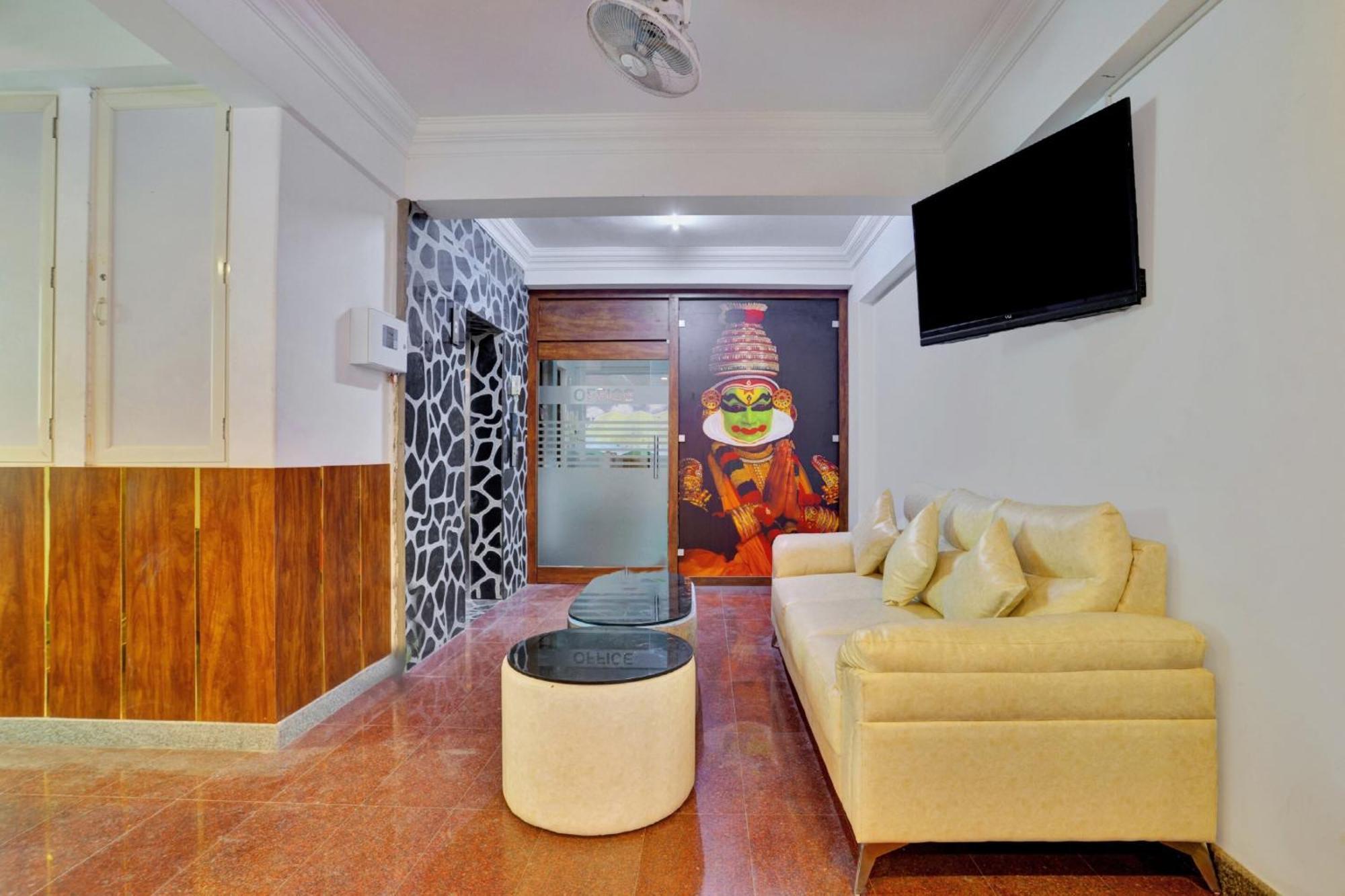 Hotel O Family Castle Inn Collection O Thiruvananthapuram Kültér fotó